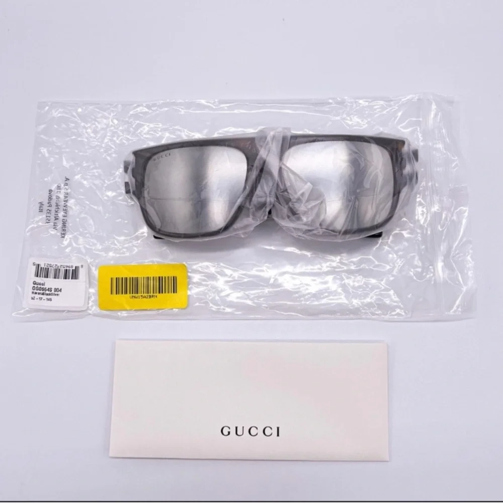 Authentic- New GUCCI SIlver Square Men's Sunglasses GG0664S 004 58